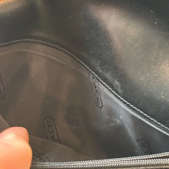 Coach Classic Black Tri-Fold Leather Wallet - Picture 13 of 16